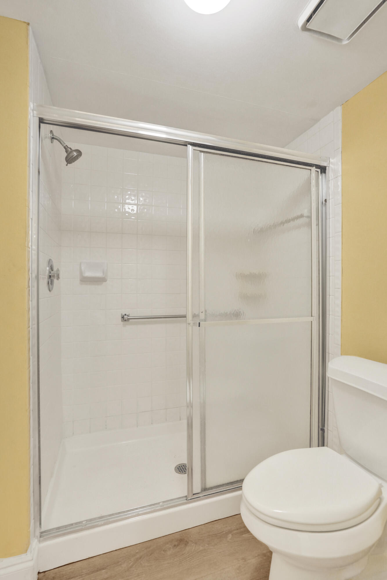 TRENT CONDOMINIUM - Residential