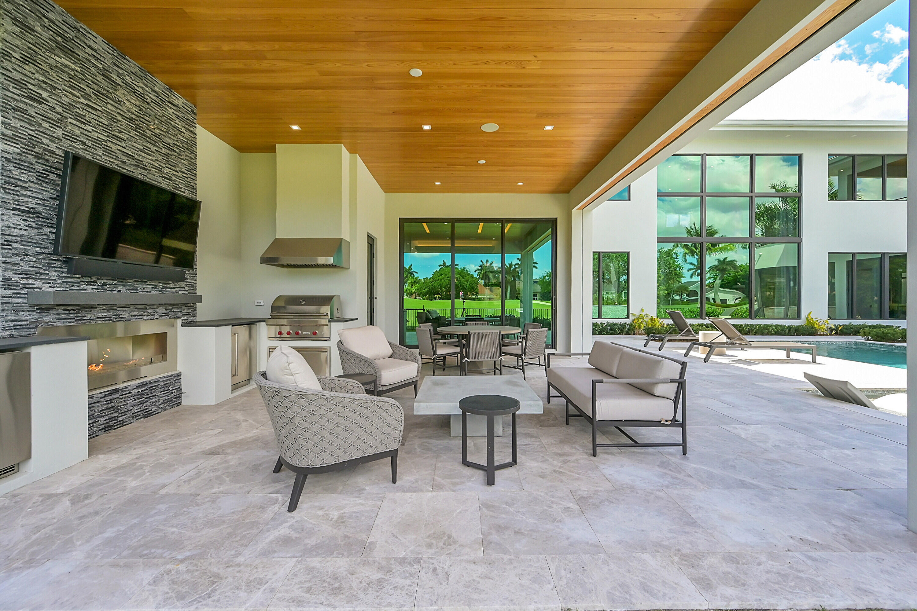 ST ANDREWS COUNTRY CLUB 5 - Residential