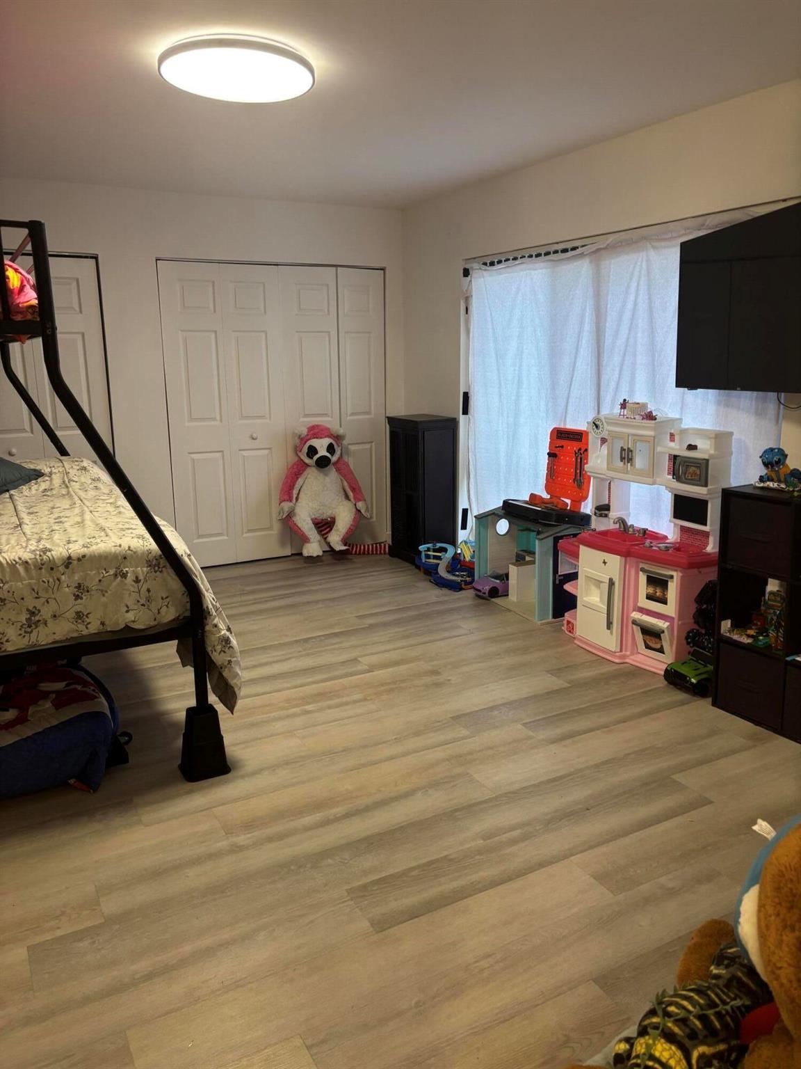 LAKE COLONY PH 1 - Residential