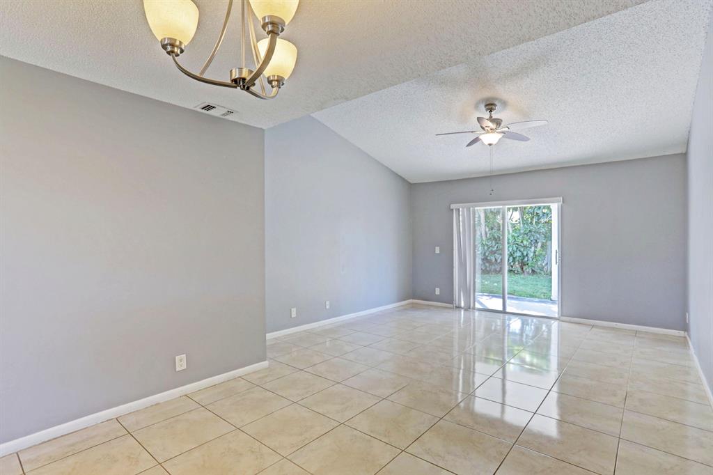 JUPITER VILLAGE PH IV - Residential