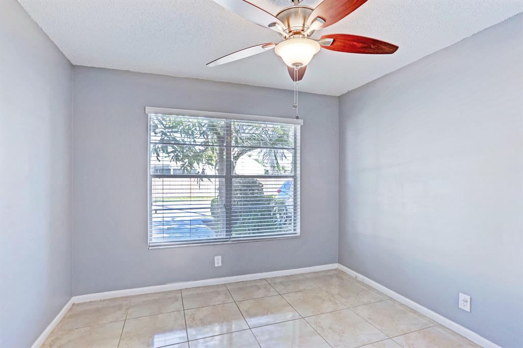 JUPITER VILLAGE PH IV - Residential