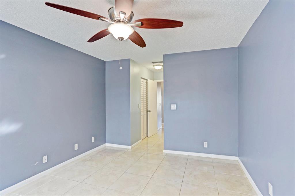 JUPITER VILLAGE PH IV - Residential