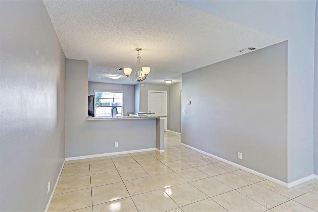 JUPITER VILLAGE PH IV - Residential