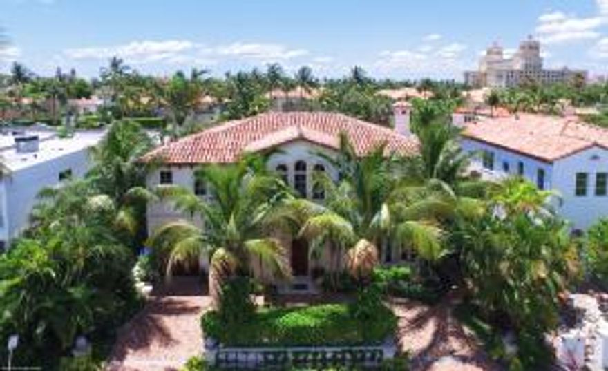 Recently constructed Mediterranean 3BR/3.2BA home with formal dining,  eat in kitchen and expansive living room. Large master suite with balcony includes separate sitting room, and luxurious master bath with his and hers walk in closets. Enjoy elegant pool side lanai for outdoor dining and entertaining. 2 car garage.