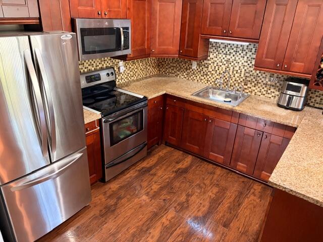 11 52 41 SCOTT LAKE MANOR - Residential