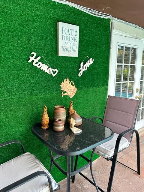 11 52 41 SCOTT LAKE MANOR - Residential