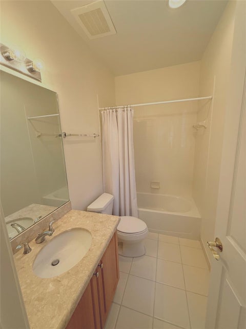 Tiny photo for 1951 Coral Heights Boulevard #402, Oakland Park, FL 33308 (MLS # F10527008)