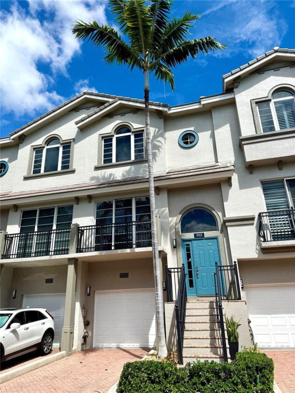 Photo of 1951 Coral Heights Boulevard #402, Oakland Park, FL 33308 (MLS # F10527008)