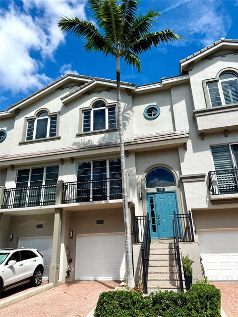 Tiny photo for 1951 Coral Heights Boulevard #402, Oakland Park, FL 33308 (MLS # F10527008)