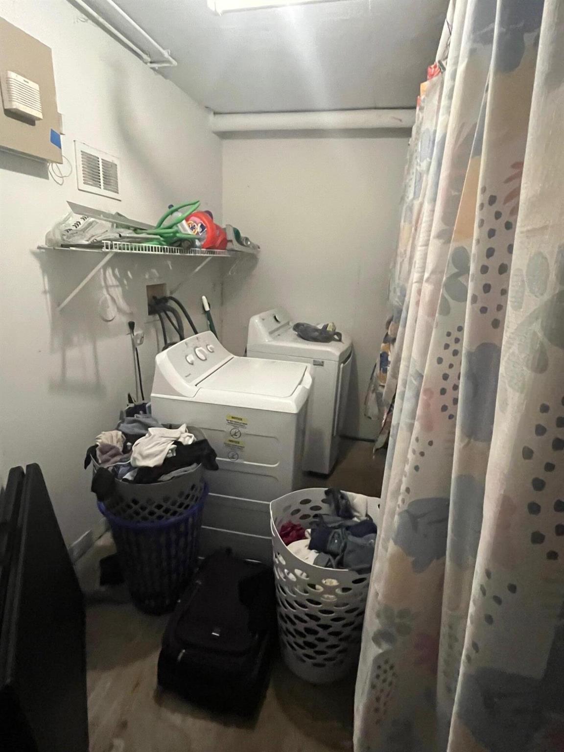 GRAND ISLES CONDO - Residential