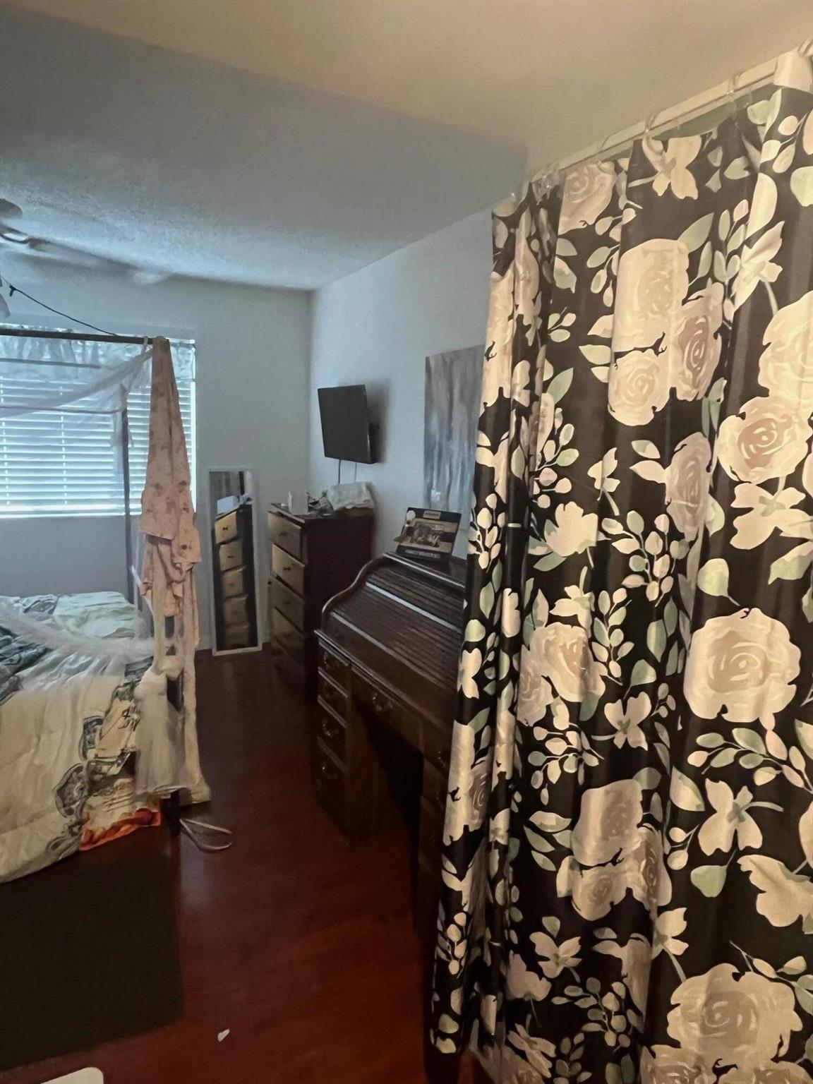 GRAND ISLES CONDO - Residential