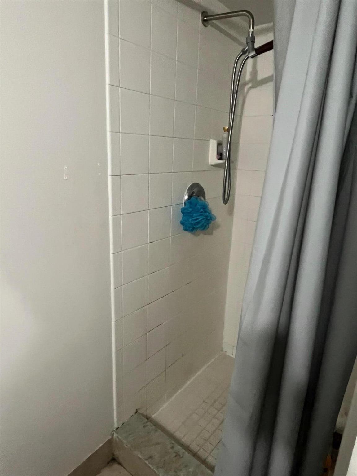 GRAND ISLES CONDO - Residential