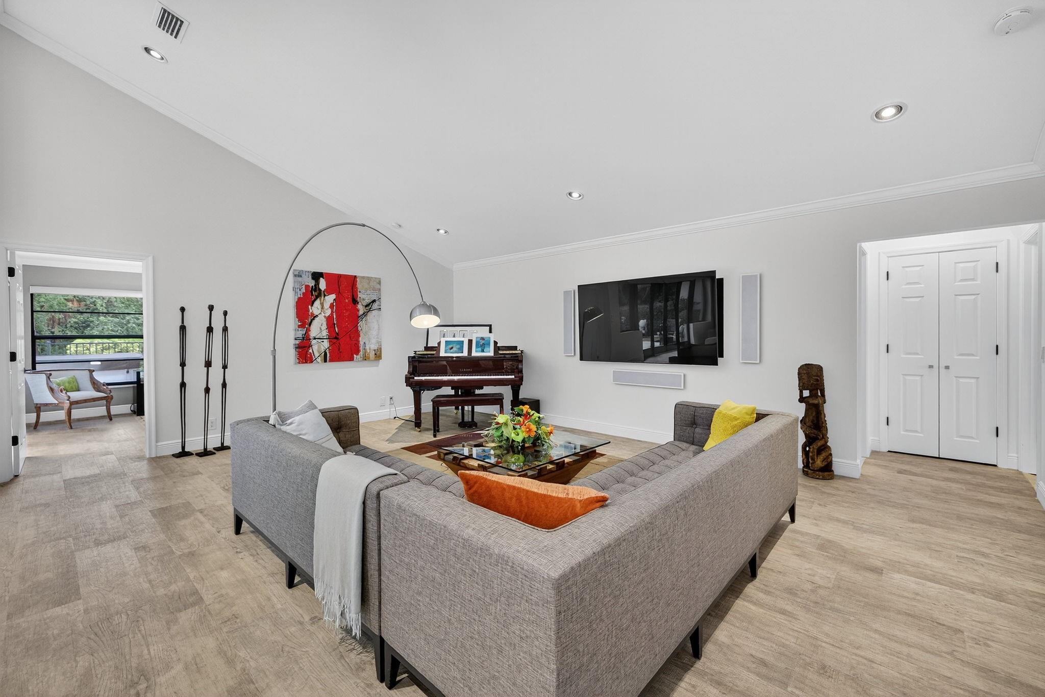 The Brooks Of Deer Creek - Residential Lease