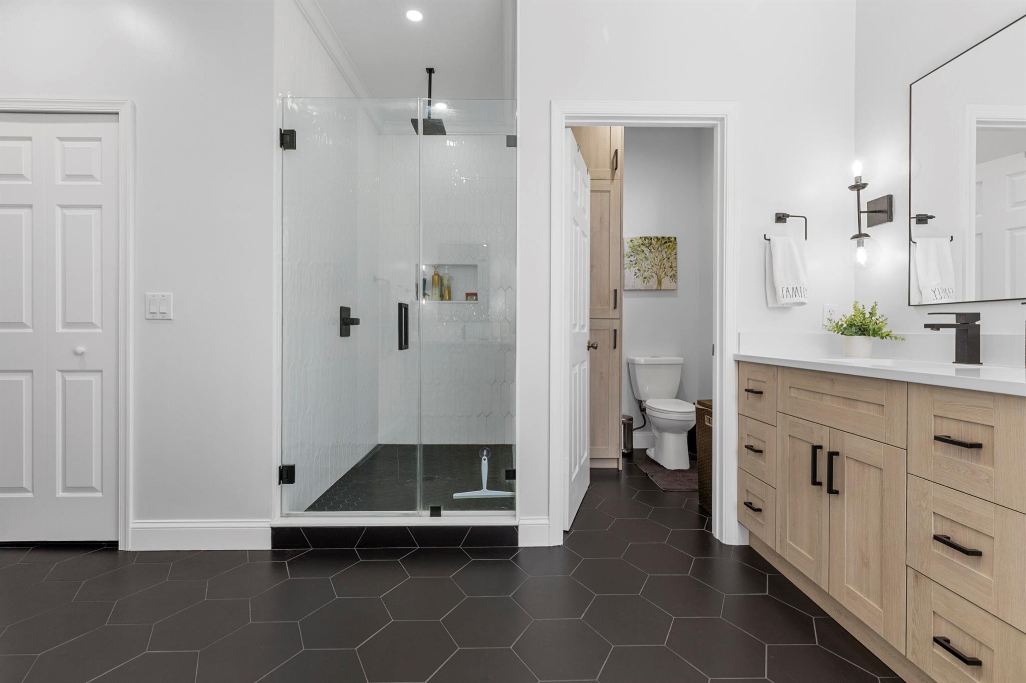 BLACK DIAMOND PH 2 - Residential