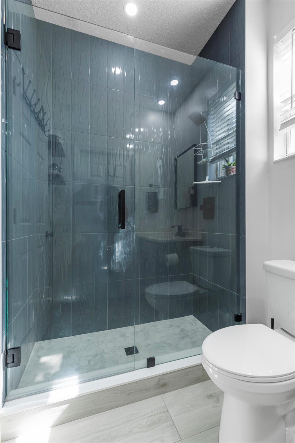 BLACK DIAMOND PH 2 - Residential