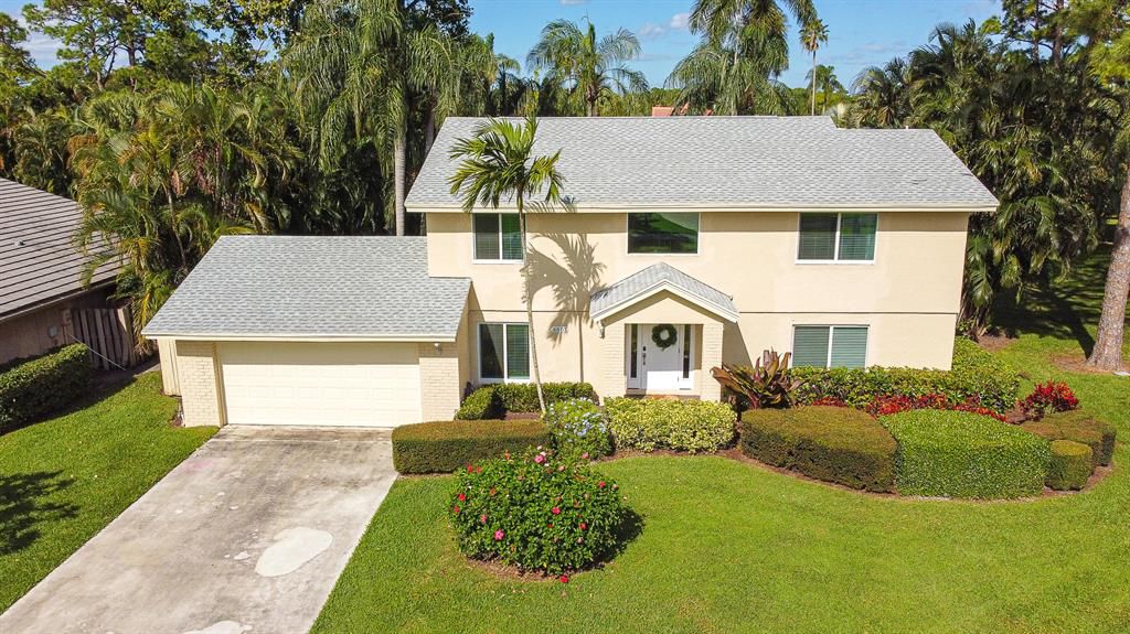 Photo of 6801 Eastpointe Pines Street, Palm Beach Gardens, FL 33418 (MLS # R10674322)