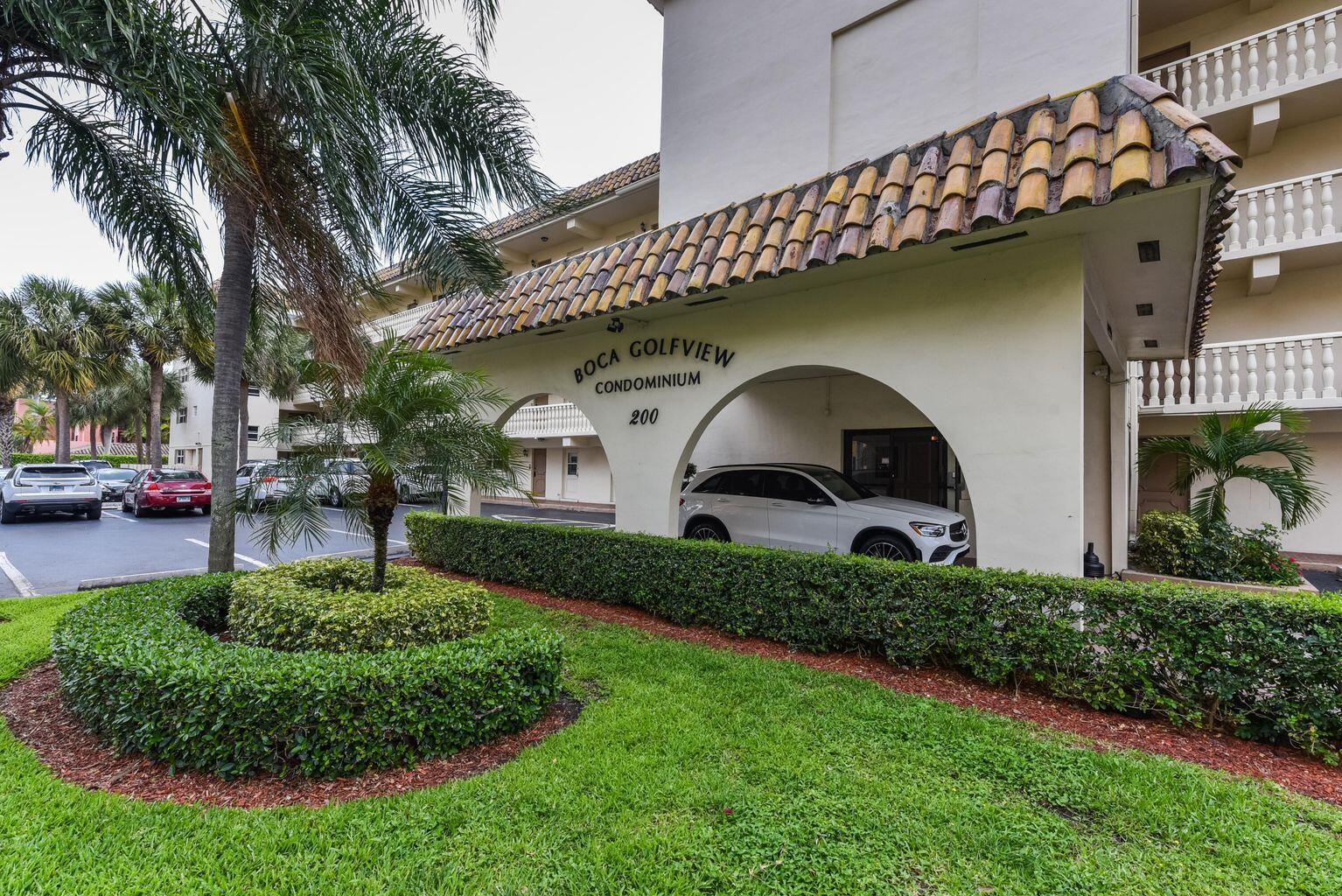 BOCA GOLFVIEW CONDO - Residential Lease