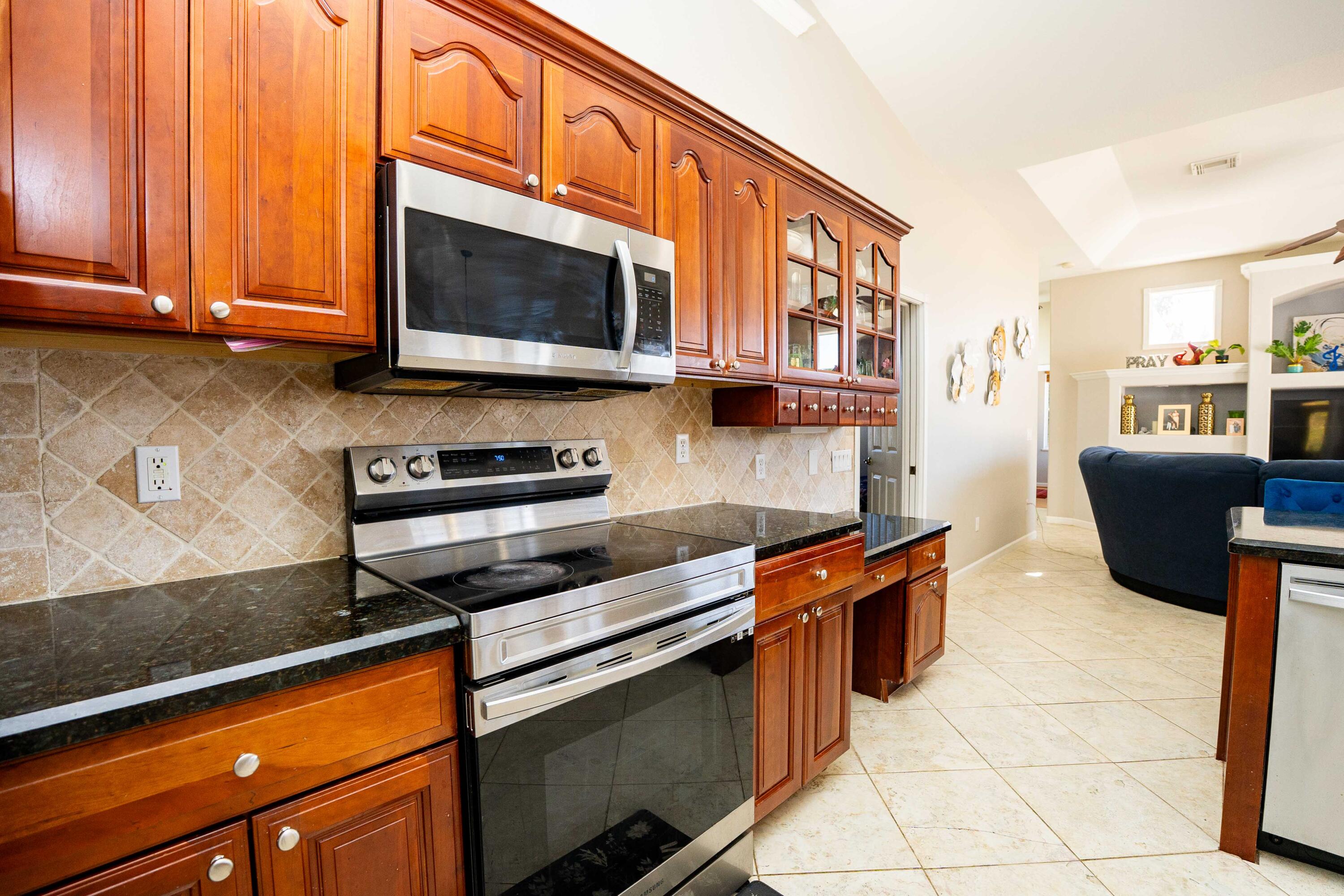 PORT ST LUCIE SECTION 11 - Residential