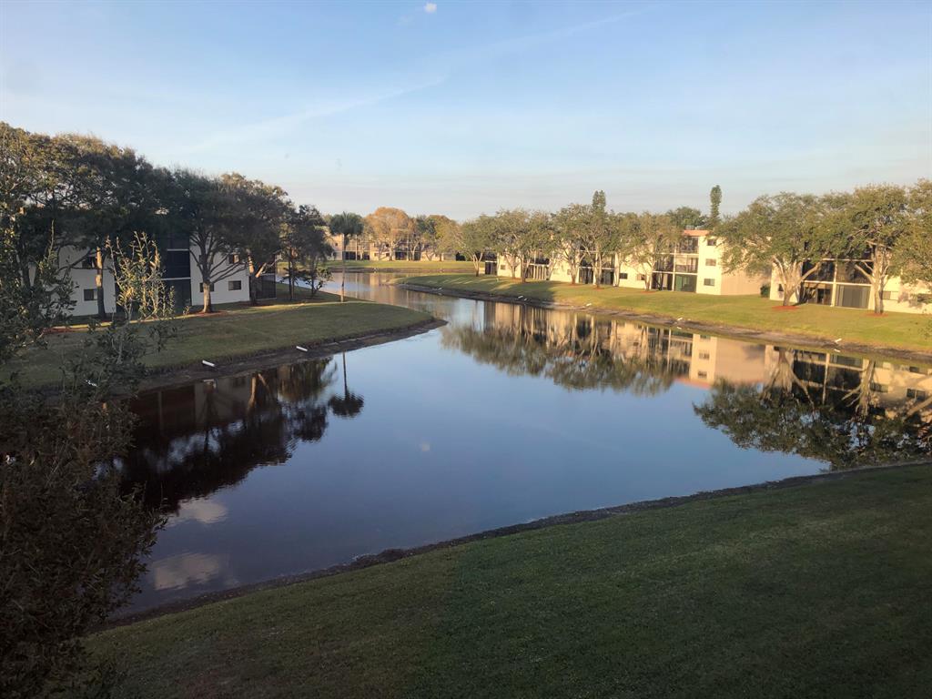 LAKES OF DELRAY - Residential