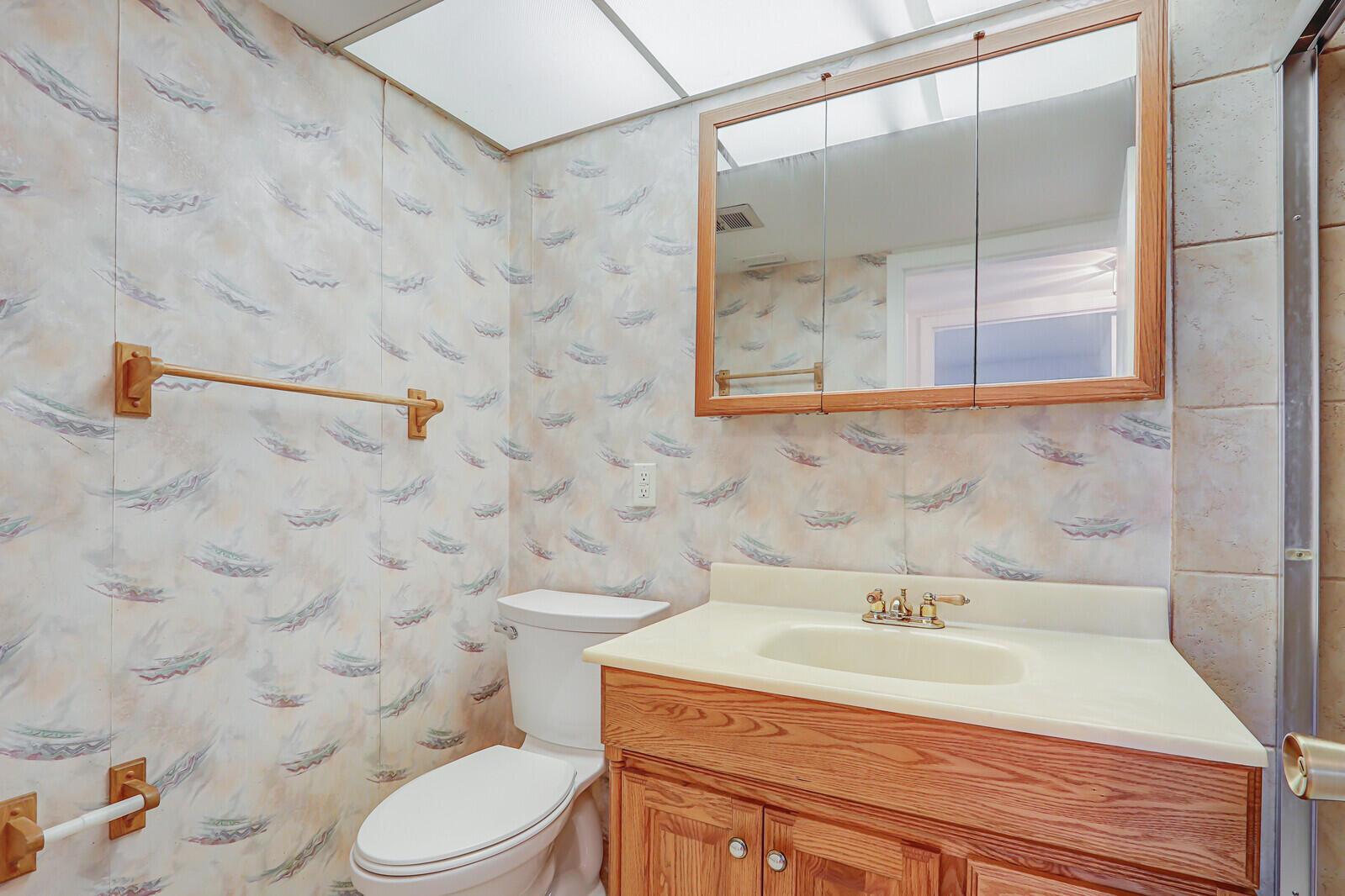 THE WINDJAMMER CONDO APAR - Residential