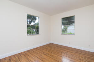 VERO BEACH HIGHLANDS SUB - Residential