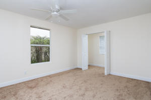 VERO BEACH HIGHLANDS SUB - Residential