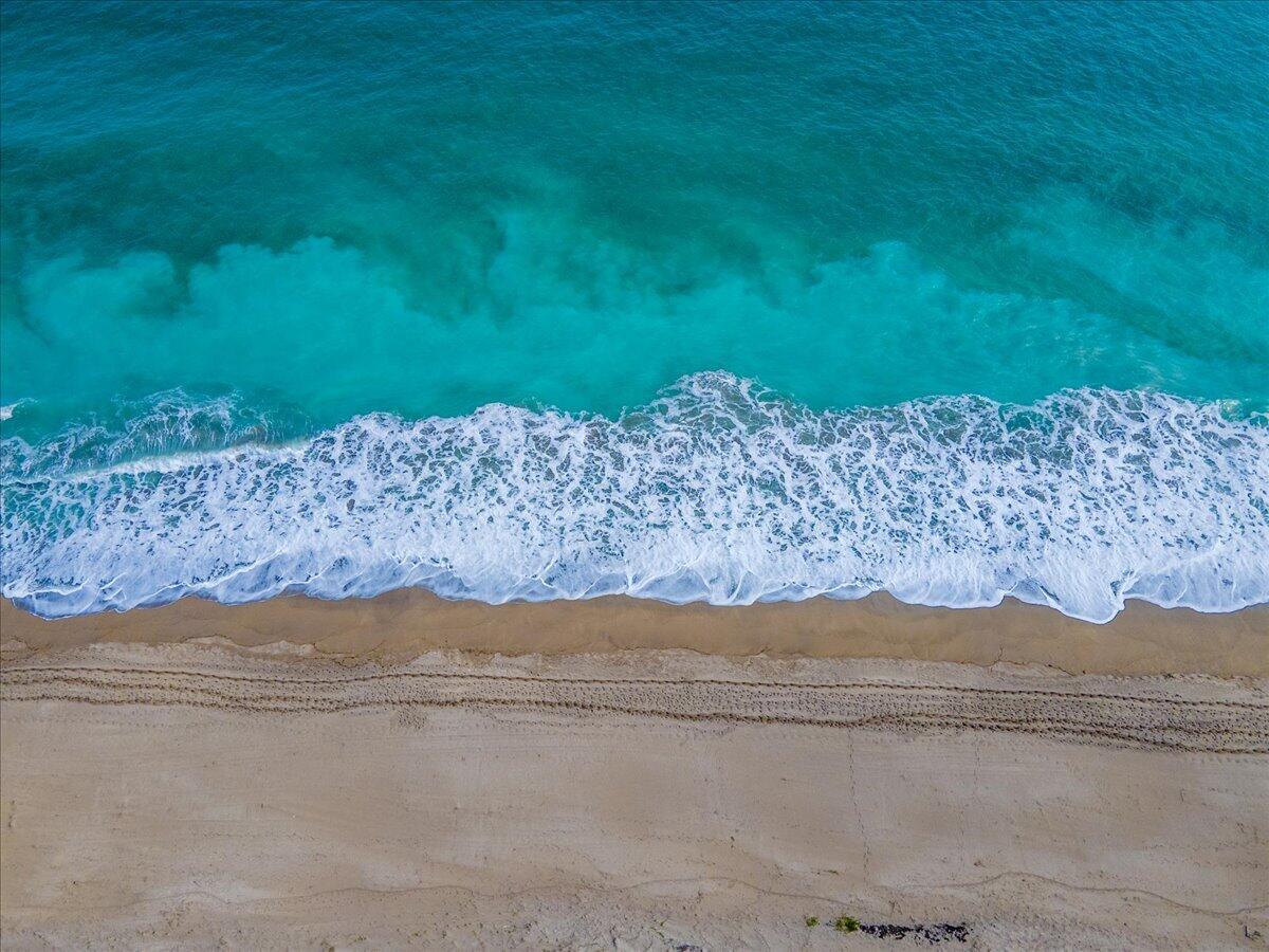 METES AND BOUNDS - Land