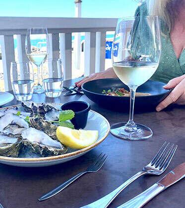 METES AND BOUNDS - Land