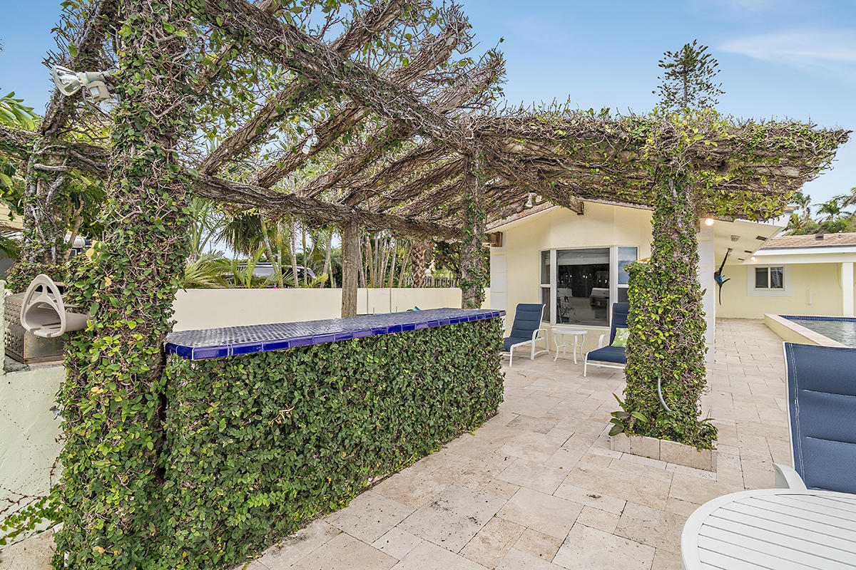 S/D OF 10-44-43, GOV LTS 1, 2, 3 - Residential