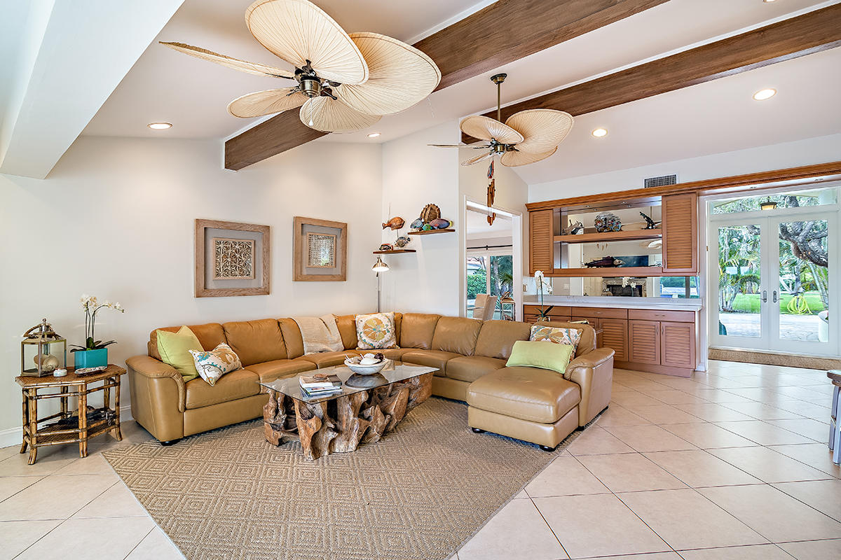 S/D OF 10-44-43, GOV LTS 1, 2, 3 - Residential