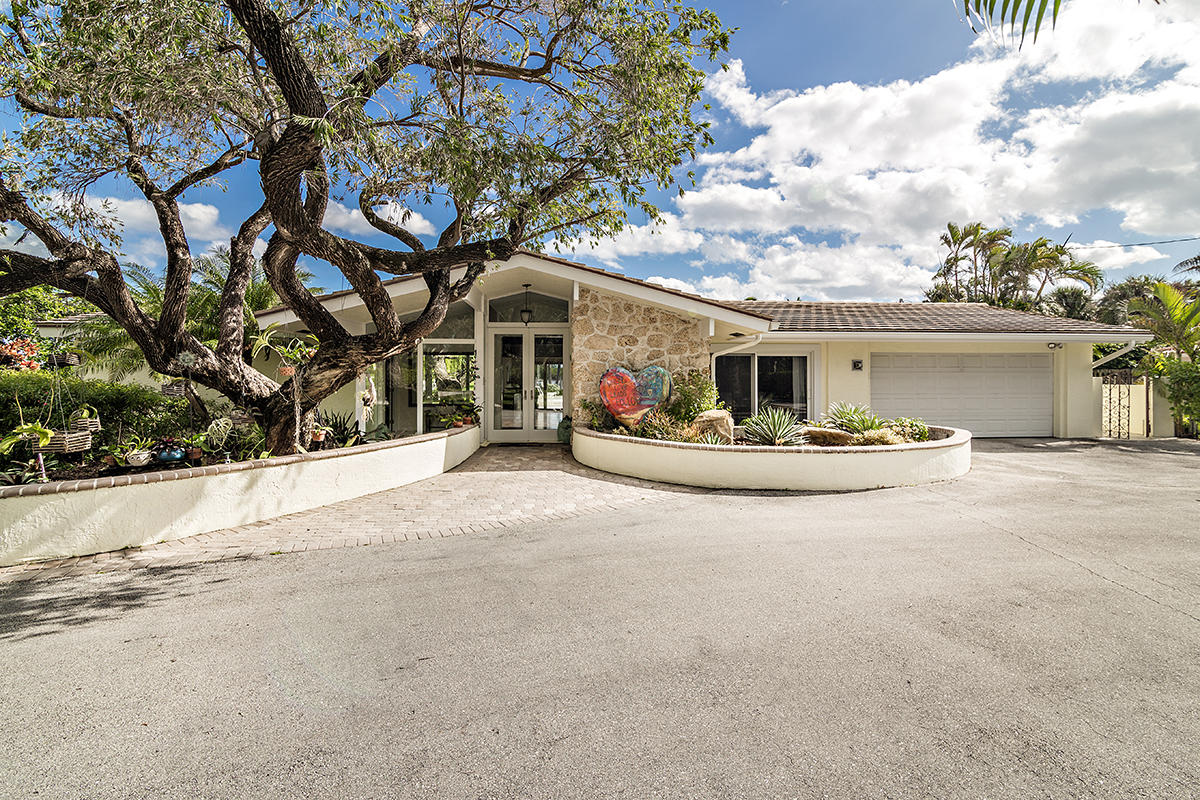 S/D OF 10-44-43, GOV LTS 1, 2, 3 - Residential