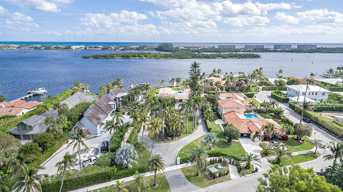 S/D OF 10-44-43, GOV LTS 1, 2, 3 - Residential