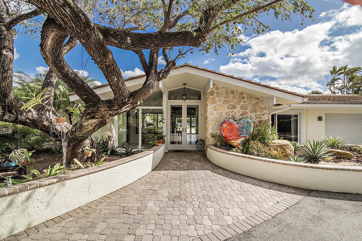 S/D OF 10-44-43, GOV LTS 1, 2, 3 - Residential