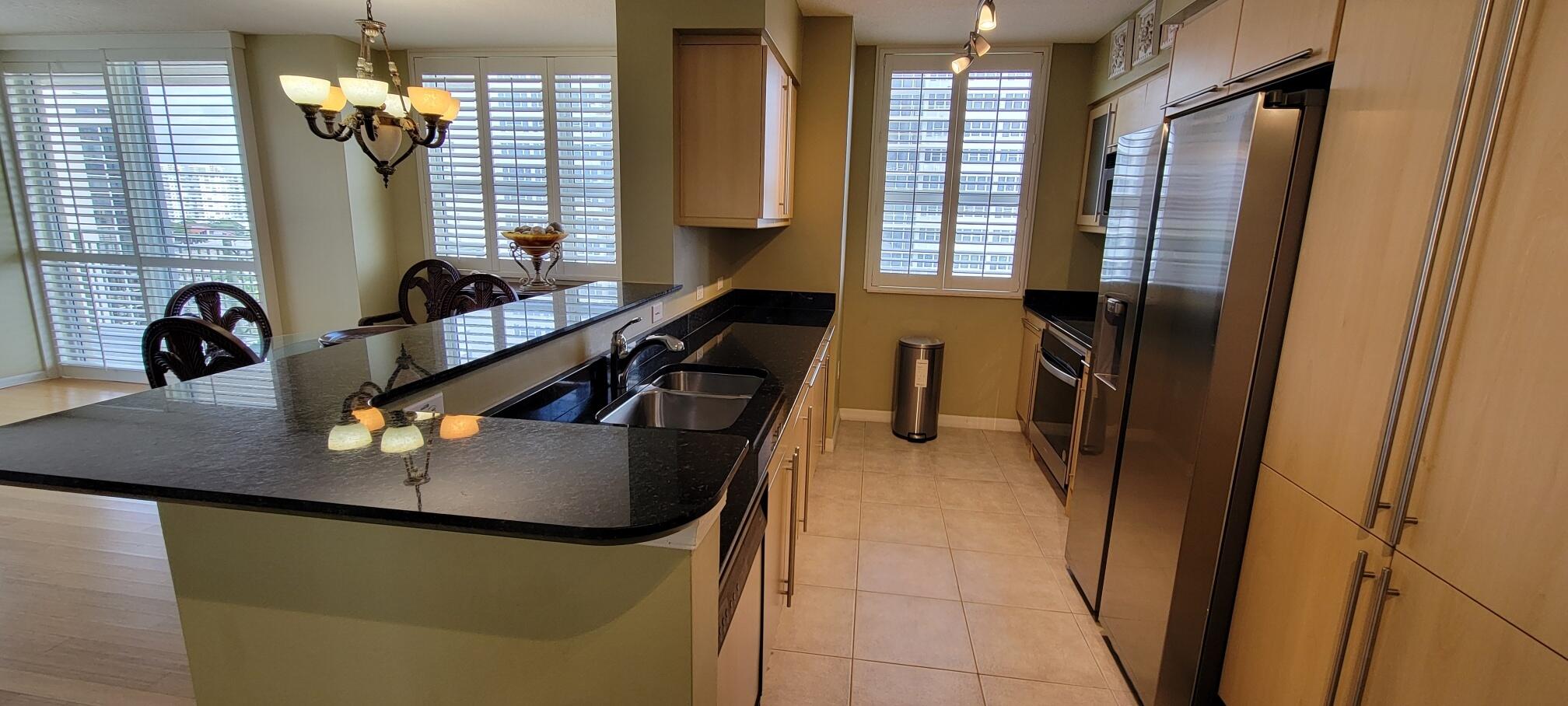 2080 S OCEAN Drive 902