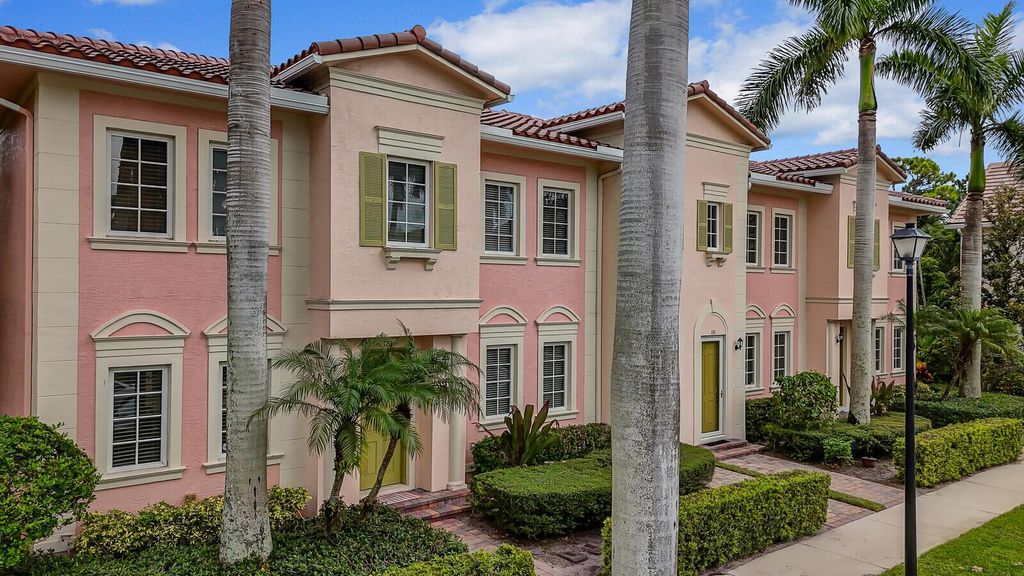 Photo of 123 Mulligan Place, Jupiter, FL 33458 (MLS # R11119428)