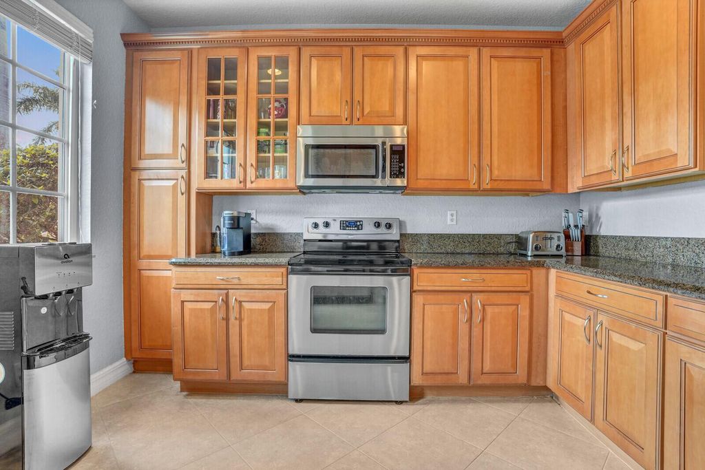 Photo of 123 Mulligan Place, Jupiter, FL 33458 (MLS # R11119428)