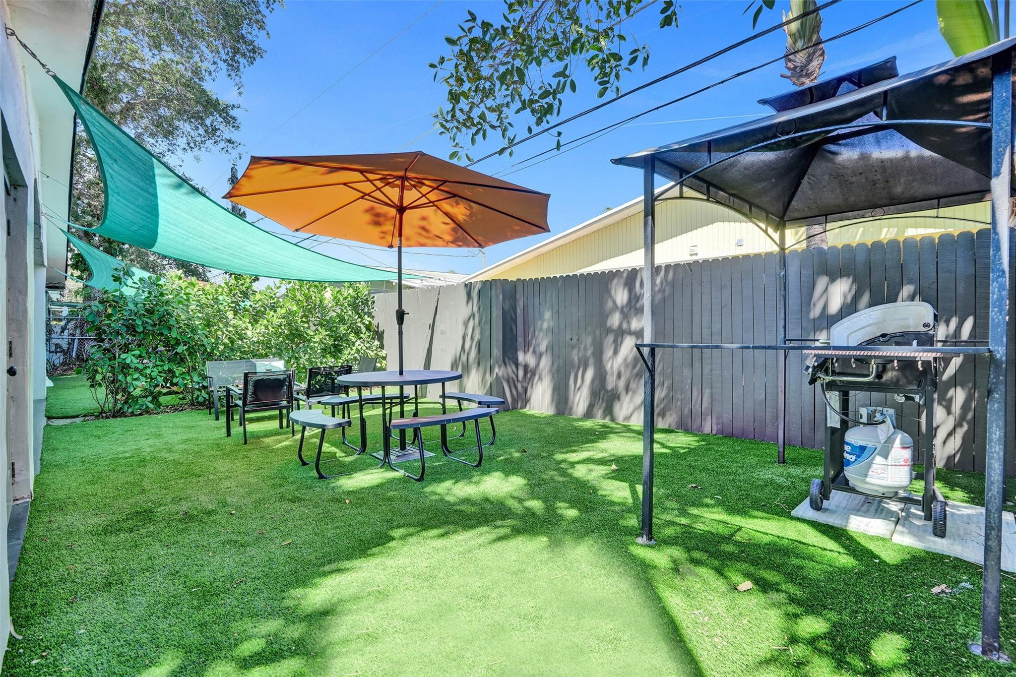 Mandarin Isle Add 69-13 B - Residential Income