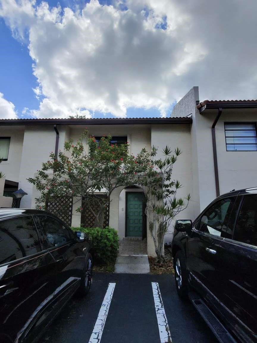 21682 Cypress Rd 11D