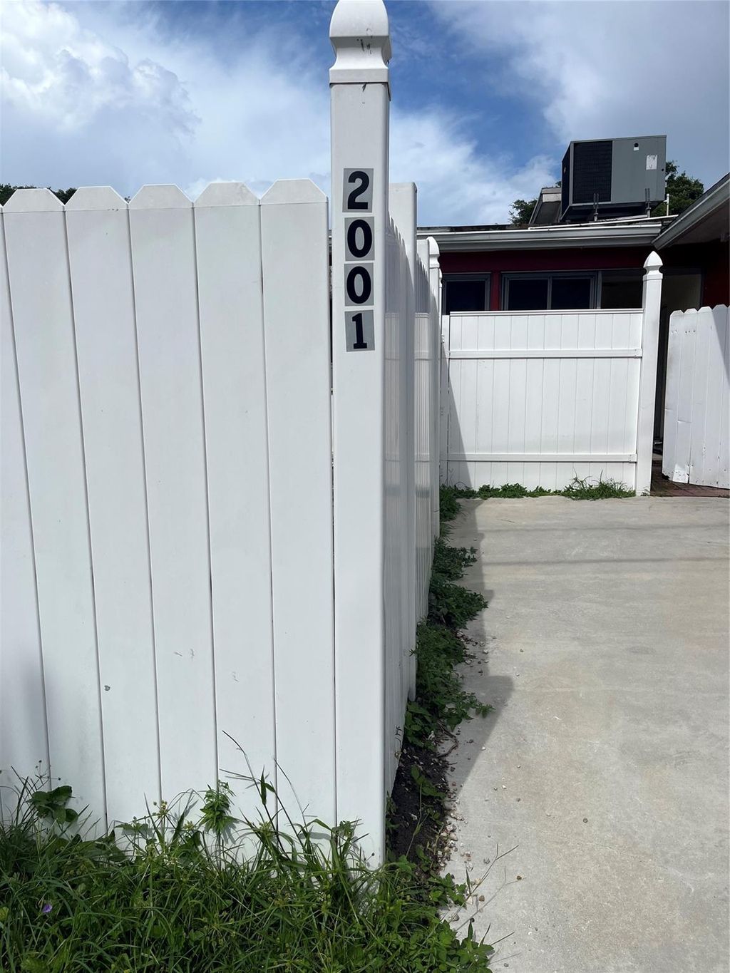 Photo of 2001 N Park Rd #0, Hollywood, FL 33021 (MLS # F10396351)