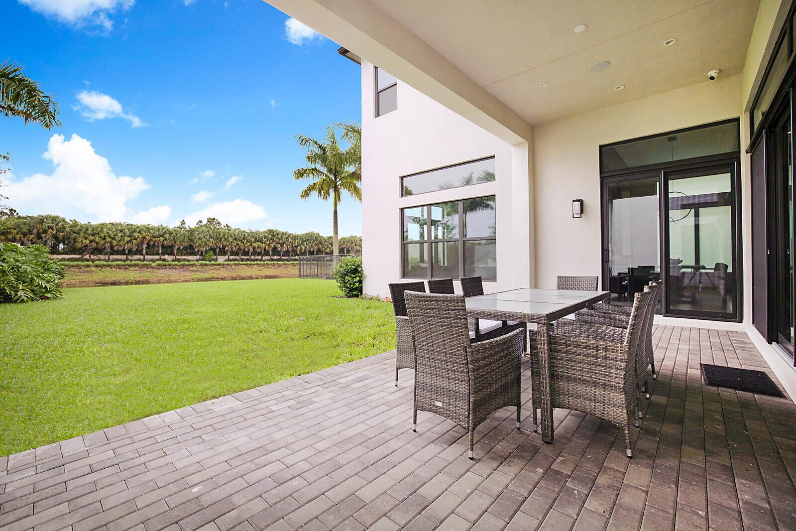 BOCA BRIDGES - Residential