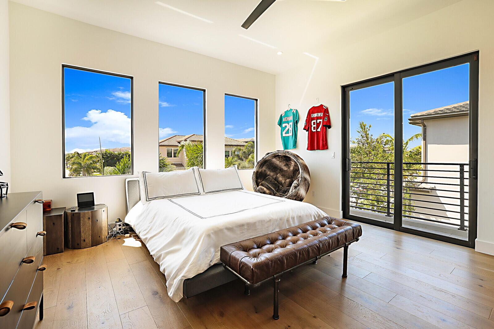 BOCA BRIDGES - Residential