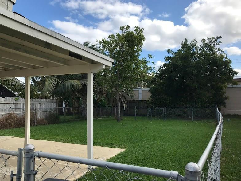 Broadview Country Club Es - Residential