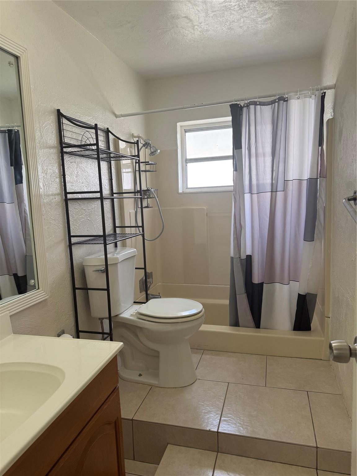 Sunrise Golf Village Sec - Residential Lease