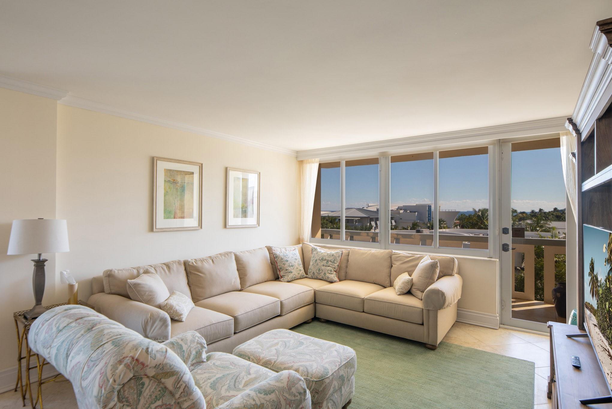 JAMAICA HOUSE CONDOMINIUM - Residential