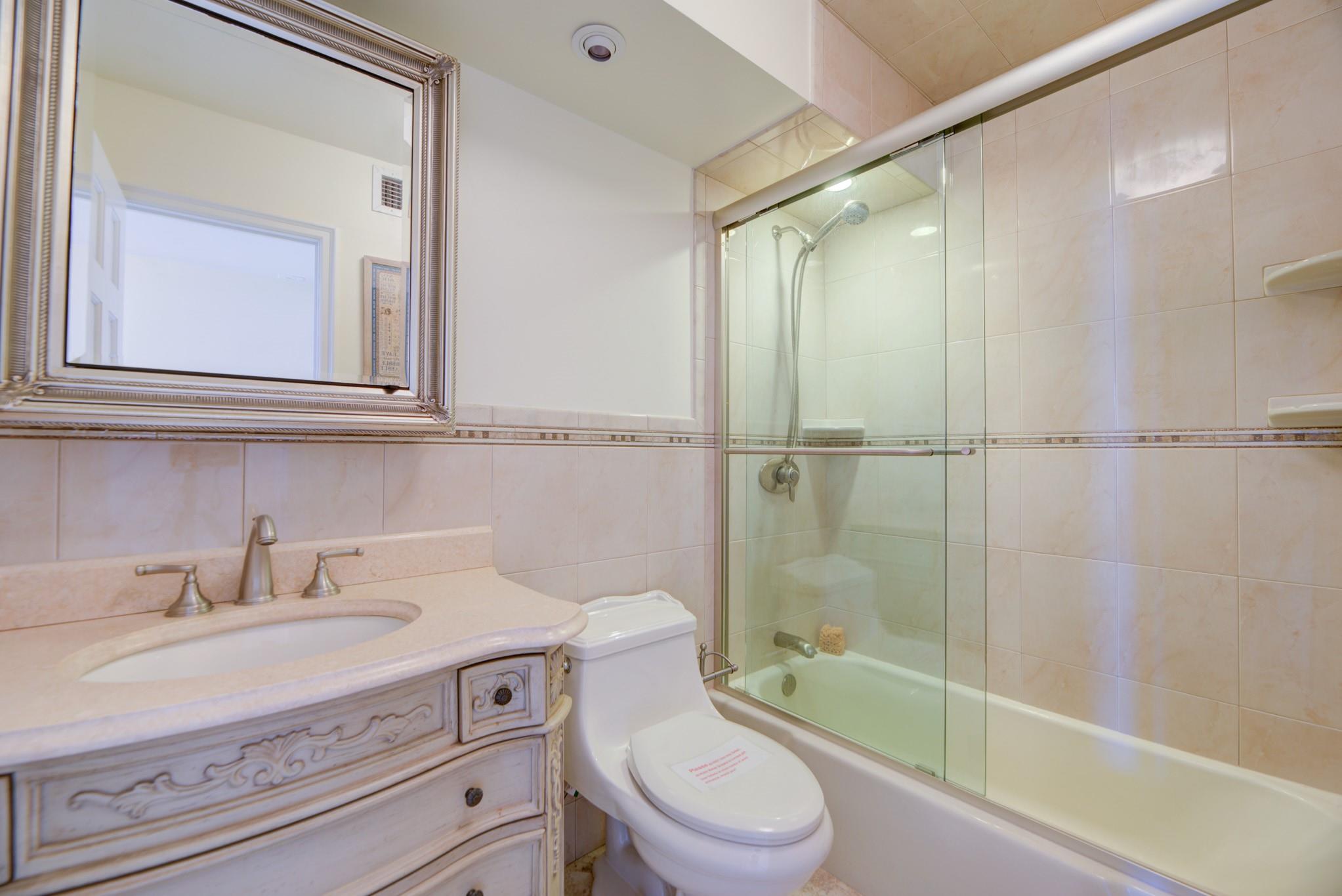 JAMAICA HOUSE CONDOMINIUM - Residential