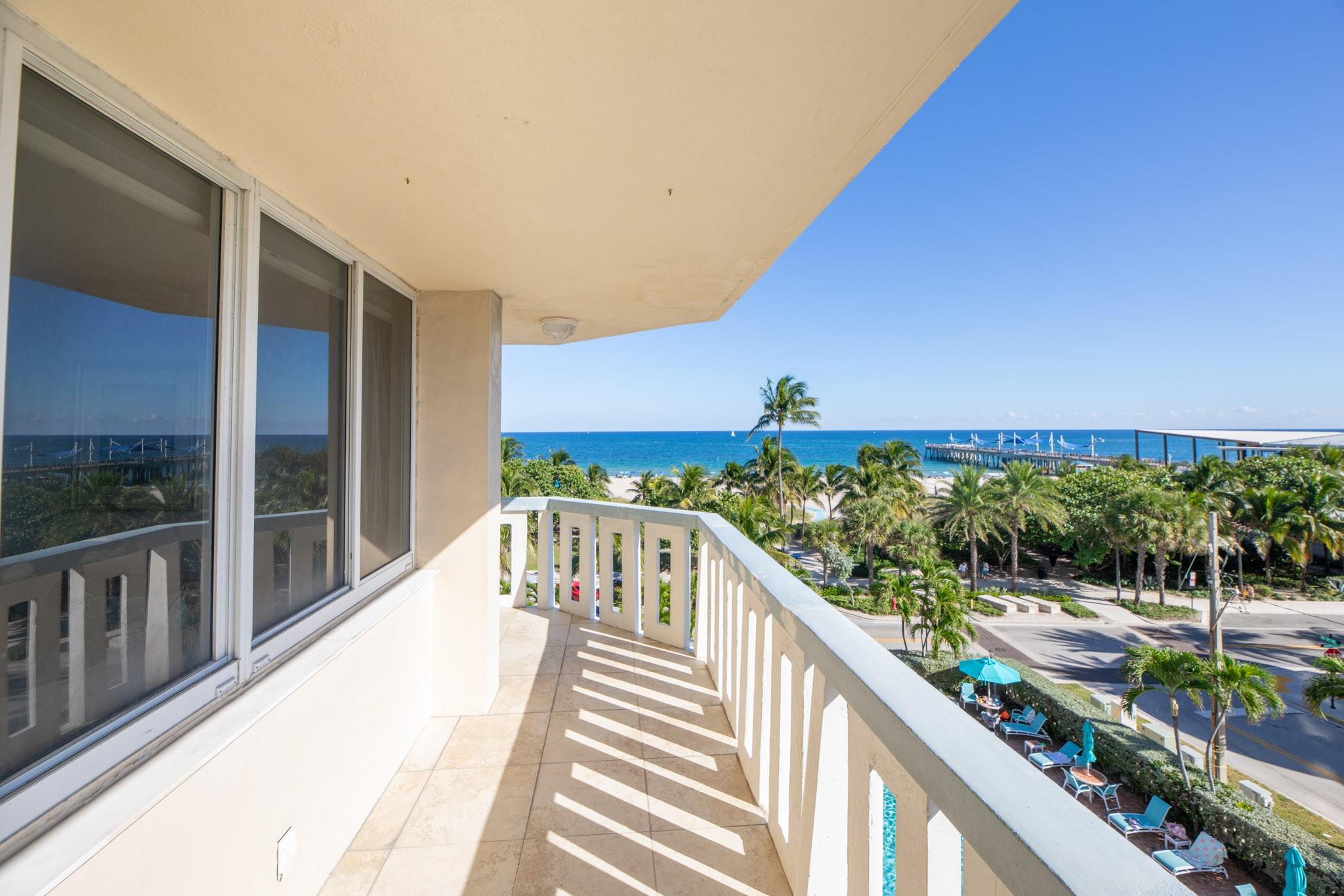 JAMAICA HOUSE CONDOMINIUM - Residential