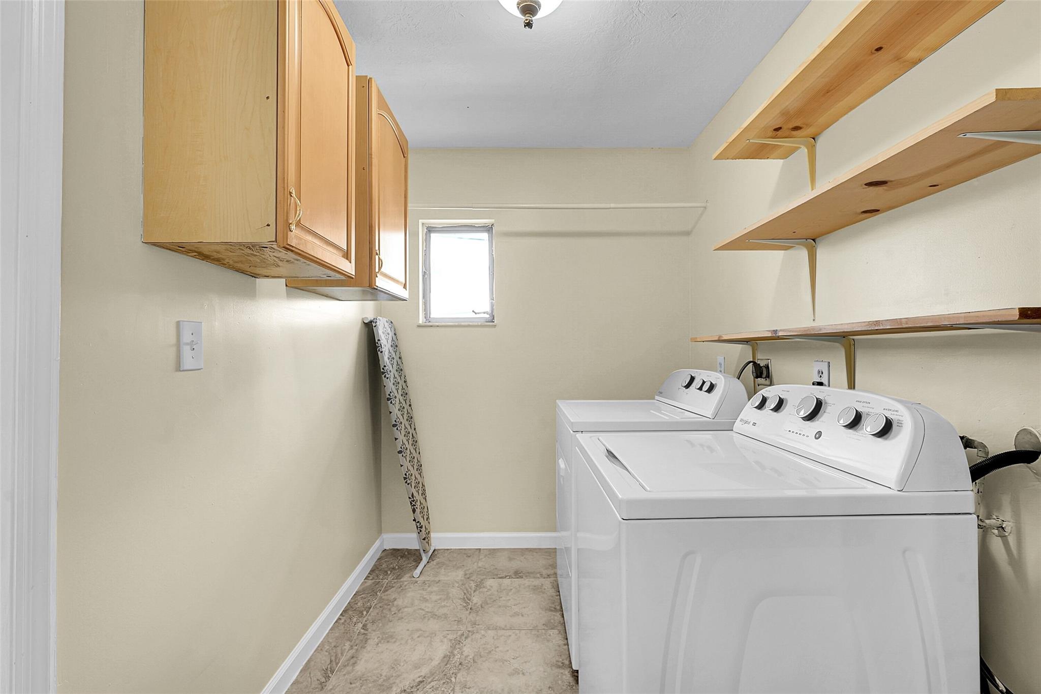 PORT ST LUCIE SECTION 27 - Residential Lease