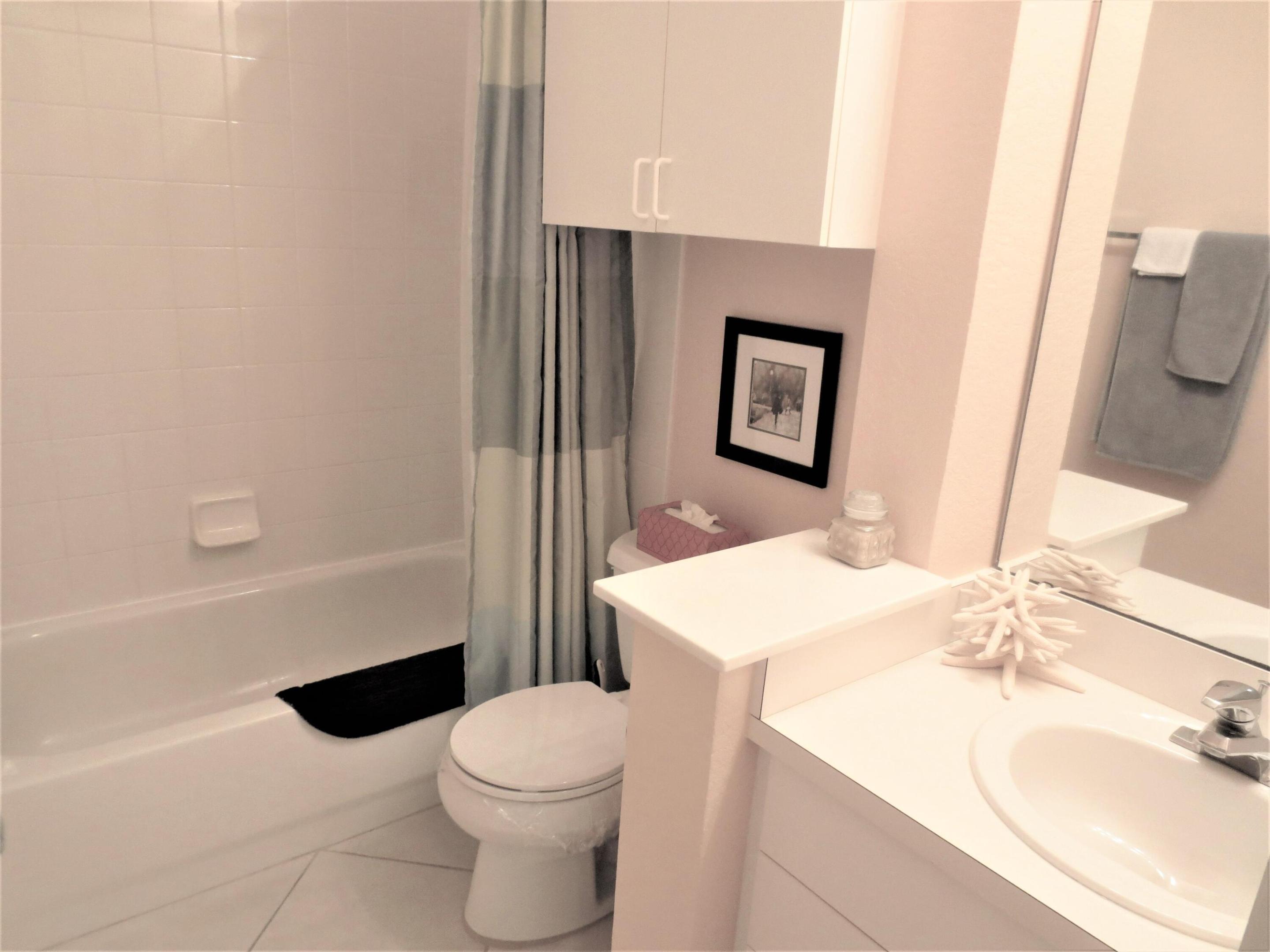 OCEAN WALK VILLAS CONDO - Residential Lease