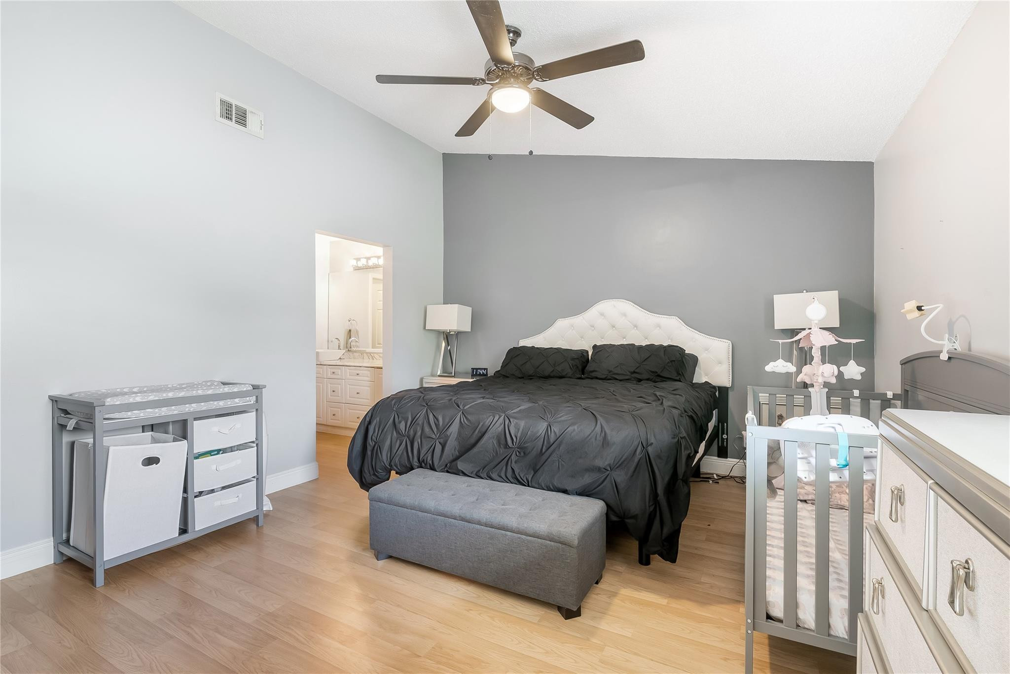 Independence Bay - Residential