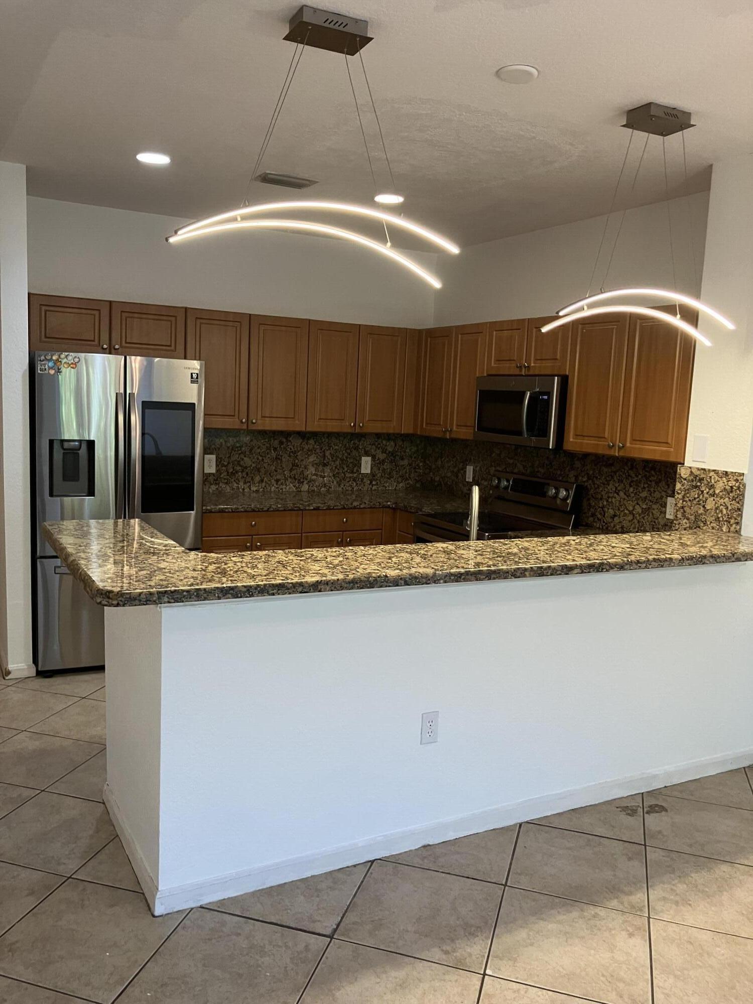 SOUTHGATE AT NOB HILL PLAT - Residential Lease